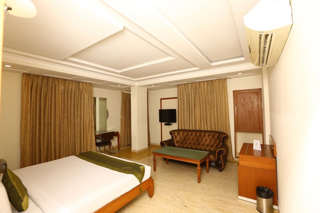 Hotel Bhoomi Residency Agra  Exterior photo